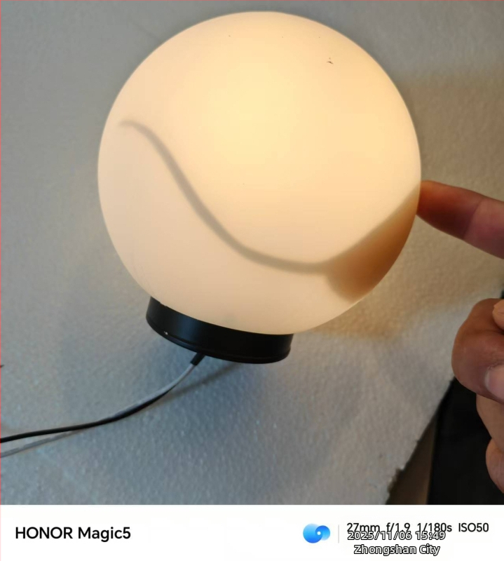 Severský dizajnérsky stolový a nástenný lampa pre mačky a myši, ručne ručne vyrábané kreslené umenie