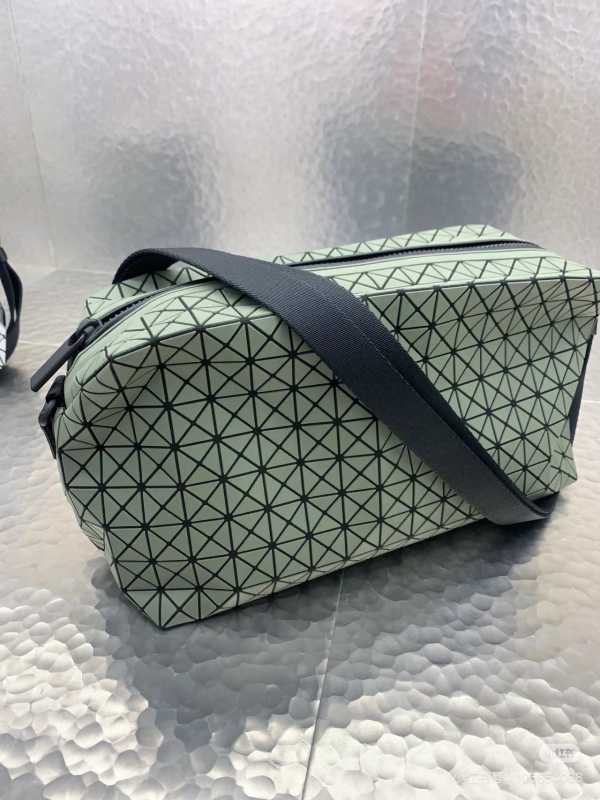 Geantă pentru cameră din silicon, cu model romb geometric – unisex, curea de umăr, formă mică pătrată.