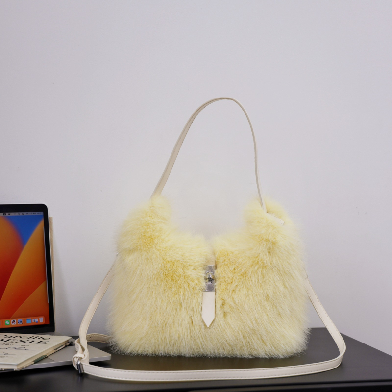 Geantă crossbody din pluș pentru telefon, toamnă-iarna 2025, culoare macarons, nasturi drăguți, formă orizontală pătrată