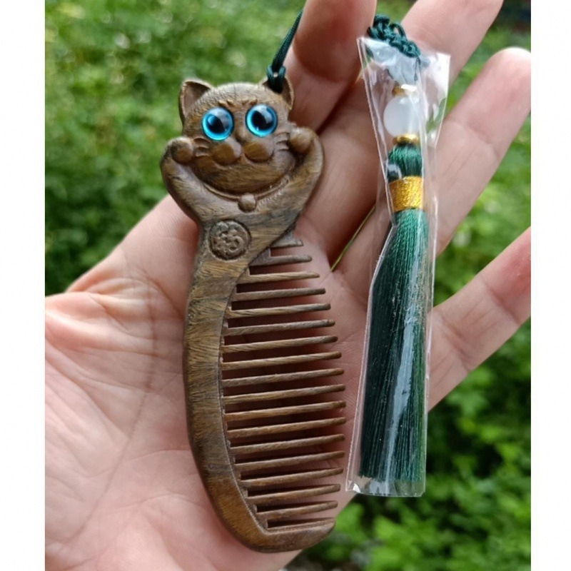Mini drveni češalj od sandalovine, dvostrano graviran, klasični stil, motiv sretne mačke, za pramenove kose, prijenosno