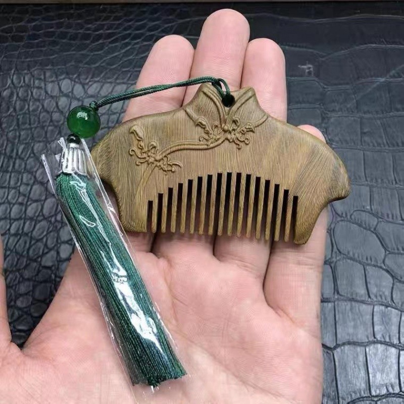 Mini drveni češalj od sandalovine, dvostrano graviran, klasični stil, motiv sretne mačke, za pramenove kose, prijenosno