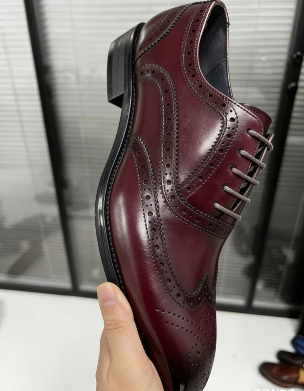 Pantofi pentru bărbați din piele, brogue în stil britanic, pantofi formali pentru nuntă, modă retro-casual, mărimi mari