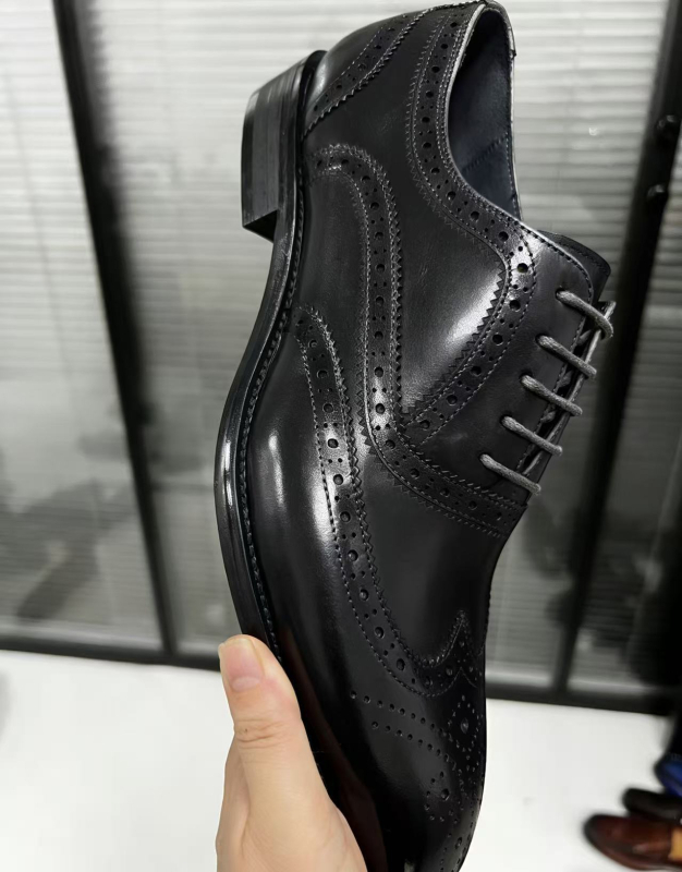 Pantofi pentru bărbați din piele, brogue în stil britanic, pantofi formali pentru nuntă, modă retro-casual, mărimi mari