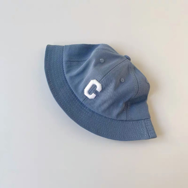 Dječji sunčani bucket hat s zaštitom od sunca - lagani proljetno-jesenski model, s slovom C, unisex, za uzrast 1-2 godina