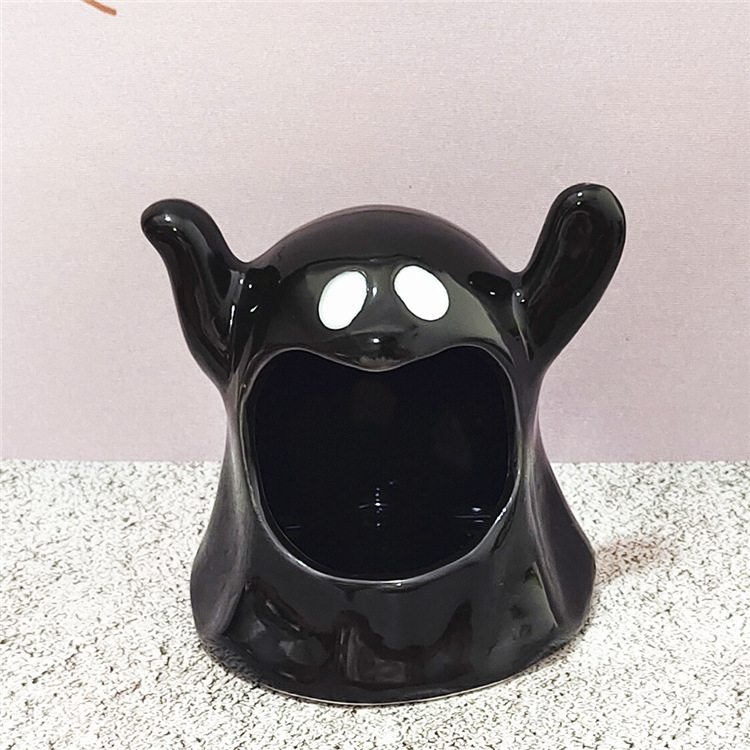 Svietnik s duchom z bieleho porcelánu, ručne vyrobený, malý aromaterapeutický svietnik
