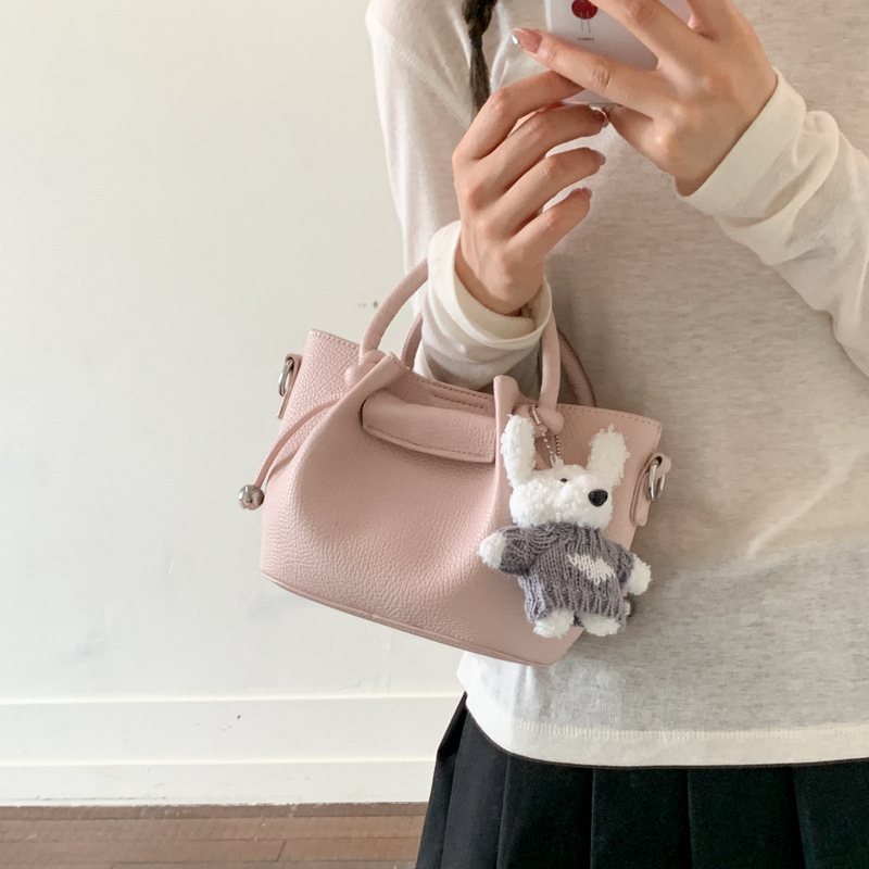 Luksuzna ženska bucket torba, ljeto 2026, moderna crossbody i ručno nošenje, uredska torba