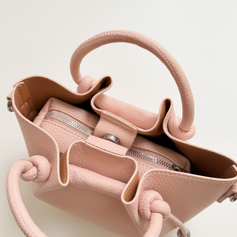 Luksuzna ženska bucket torba, ljeto 2026, moderna crossbody i ručno nošenje, uredska torba