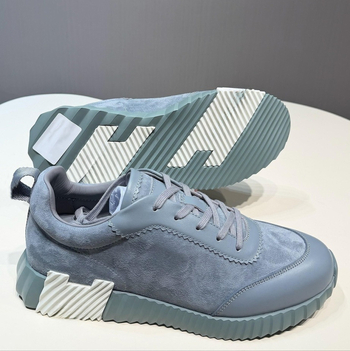 Unisex σουέντ λευκά sneakers με Χ χρωματικό μπλοκ, μοντέλο 2025, έκδοση από γνήσιο δέρμα, στρογγυλή μύτη, κορδόνια, επίπεδη σόλα, καθημερινά
