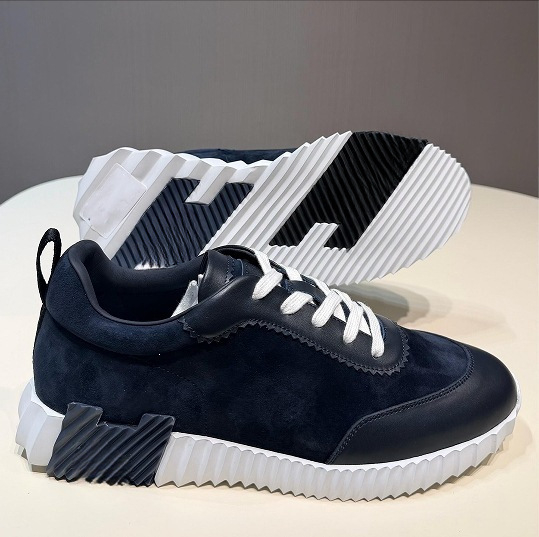 Unisex σουέντ λευκά sneakers με Χ χρωματικό μπλοκ, μοντέλο 2025, έκδοση από γνήσιο δέρμα, στρογγυλή μύτη, κορδόνια, επίπεδη σόλα, καθημερινά