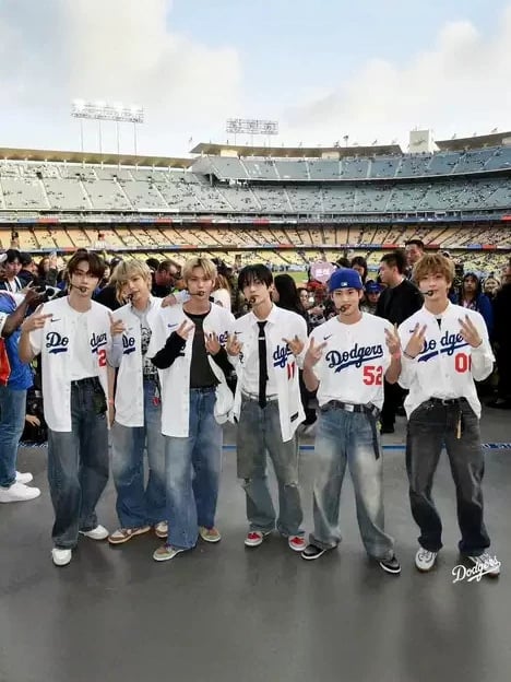 Bejzbalové tričko Dodgers v americkom štýle s potlačou cezhraničnej tlače BTS, krátky rukáv na tréning a súťaž
