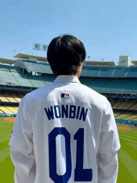 Bejzbalové tričko Dodgers v americkom štýle s potlačou cezhraničnej tlače BTS, krátky rukáv na tréning a súťaž