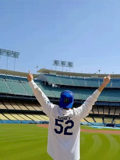 Bejzbalové tričko Dodgers v americkom štýle s potlačou cezhraničnej tlače BTS, krátky rukáv na tréning a súťaž