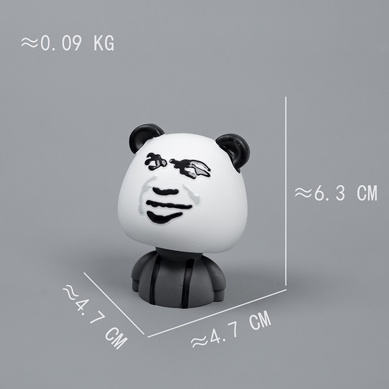 Auto bobblehead inspiriran Internet memovima, panda glava i glava gljive, smola