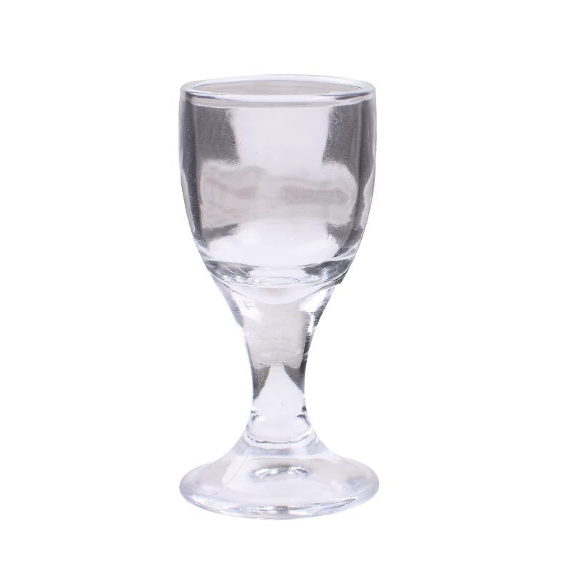 Pahar din sticlă pentru băuturi spirtoase, formă de glonț, picior înalt, neregulat
