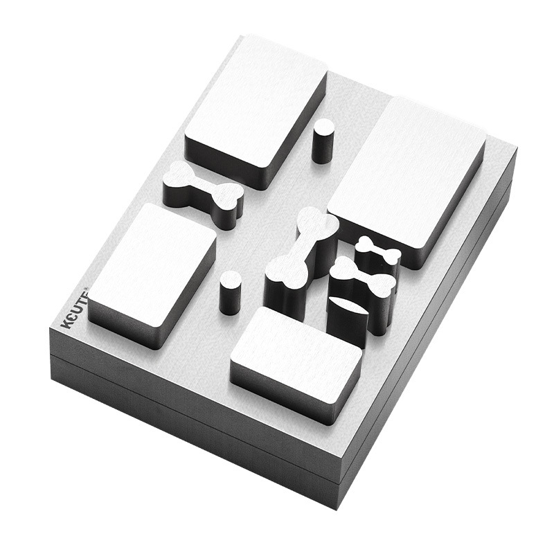 Sada šperkov: Forma na zapínanie náramku, raznica, oceľová forma, prívesok dlhovekosti v zlatej a striebornej farbe.