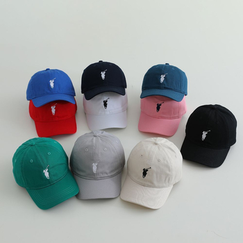 Dječja baseball kapa s izvezenim logom konja, unisex, zaštita od sunca, za vanjsku upotrebu, proljetno-jesenski stil, za djecu od 6 do 8 godina
