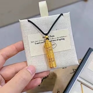 Zlatno premazan bakreni privjesak Bodhisattva Akasagarbha i šestoslog mantra, zaštitni lanac