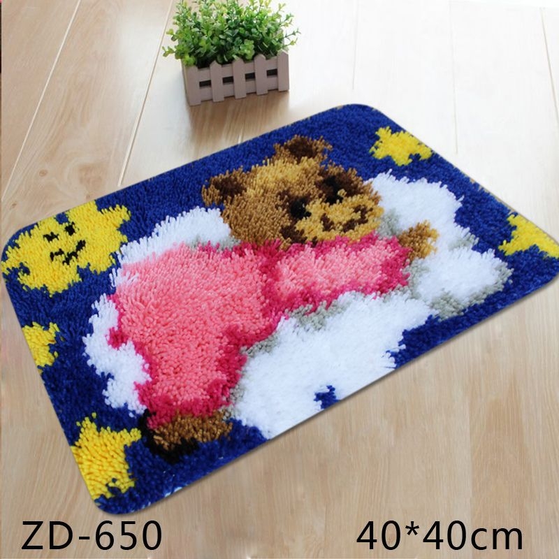 Latch Hook set za jastuk – vunena pređa i materijali za križni vez – DIY paket