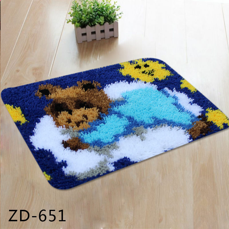 Latch Hook set za jastuk – vunena pređa i materijali za križni vez – DIY paket