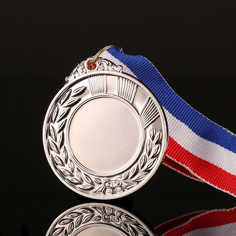 Aranyozott fém érem maratoni eseményre óvodások számára – arany, ezüst és bronz érmek