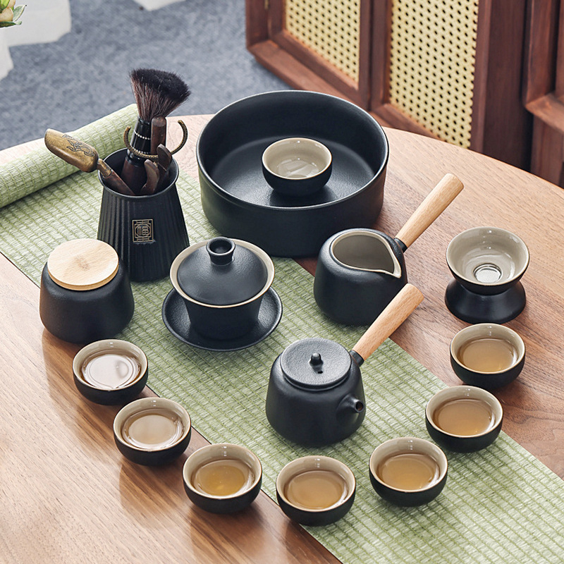Crni keramički čajni set u japanskom stilu za dom i ured, minimalistički dizajn