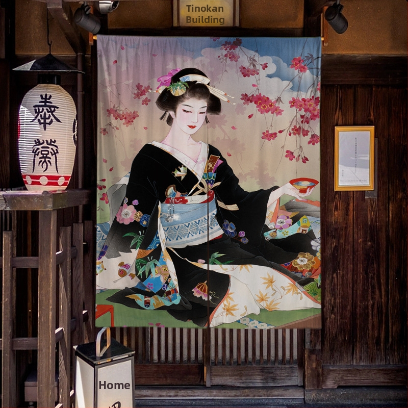 Bavlneno-ľanové závesy a rolety v japonskom štýle s potlačou pre sushi reštauráciu so zatemňovacou priečkou v pozadí.