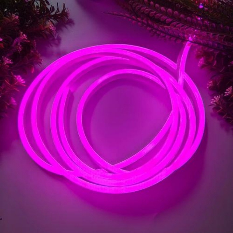 Integrirana LED fleksibilna silikon LED traka, vodootporna za vanjsku upotrebu, s prolazom kabela kroz mekani cijev, linijskog tipa