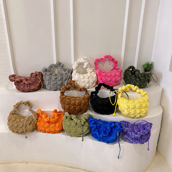 Torba u korejskom stilu, plisirana torbica oblaka, dumpling oblik, crossbody za žene od baršuna