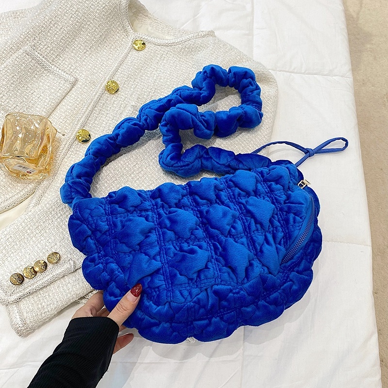 Torba u korejskom stilu, plisirana torbica oblaka, dumpling oblik, crossbody za žene od baršuna