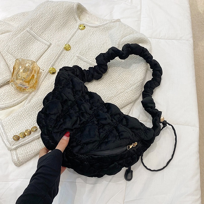 Torba u korejskom stilu, plisirana torbica oblaka, dumpling oblik, crossbody za žene od baršuna