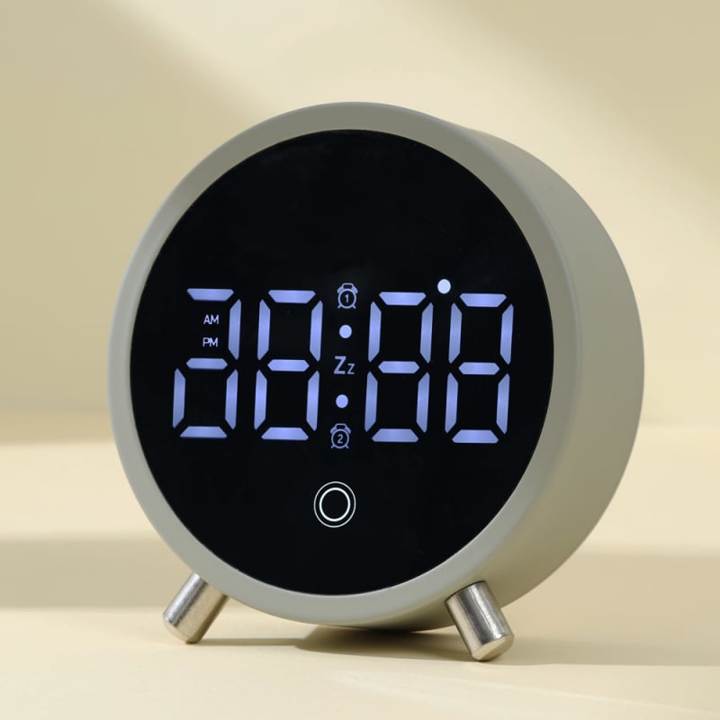 Ceas de birou LED digital ultra-subțire cu alarmă puternică pentru copii și elevi, alimentat la priză, design modern