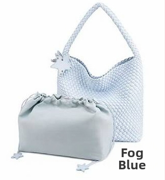 Geantă tote țesută Ecologică, culoare șampanie, capacitate mare, mărime medie, pentru deplasări zilnice, ținută la mână sau pe umăr, modă feminină, design original
