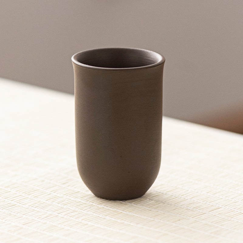 Oolong teás készlet művészi kialakítású aromás pohárral, lila agyagból készült teázó eszközök és fehér porcelán