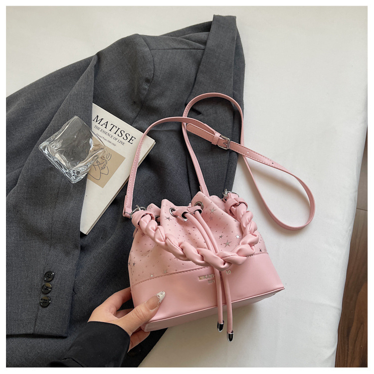 2026 moderna ženska bucket torba – crossbody torba, teksturirana PU koža, XL veličina