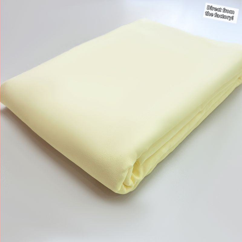 Egyszemélyes ágyhoz való viszkóz lepedő, egyszínű, vastított, minimalist stílus.