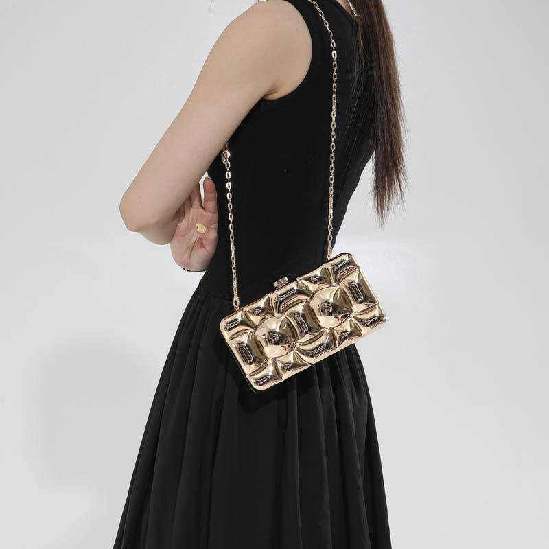 Akril estélyi clutch lánccal, négyszögletes doboz formájú crossbody