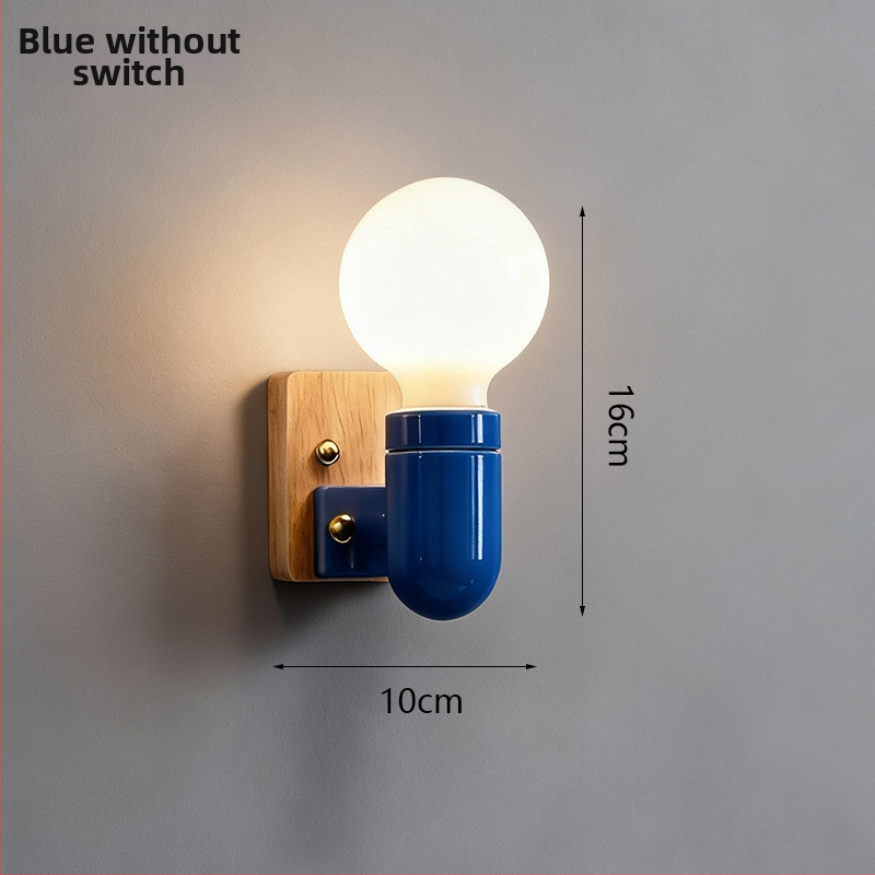 Nástenná LED lampa z masívneho dreva v japonskom štýle Wabi-Sabi do detskej izby s farebným keramickým tienidlom