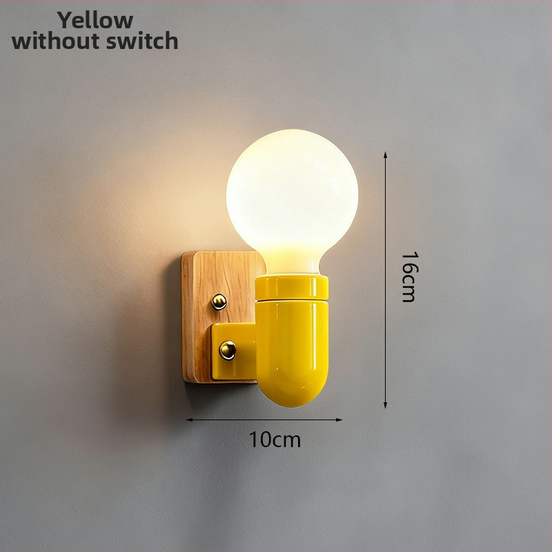 Nástenná LED lampa z masívneho dreva v japonskom štýle Wabi-Sabi do detskej izby s farebným keramickým tienidlom