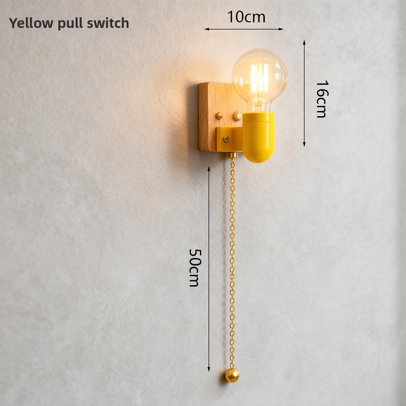 Nástenná LED lampa z masívneho dreva v japonskom štýle Wabi-Sabi do detskej izby s farebným keramickým tienidlom