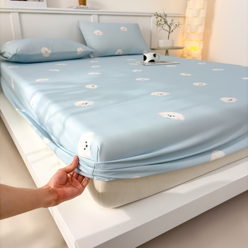 26 új A-kategóriás stílus, hűs Ice-Silk ágynemű háromrészes készlet: ágytakaró, matracvédő és lepedő