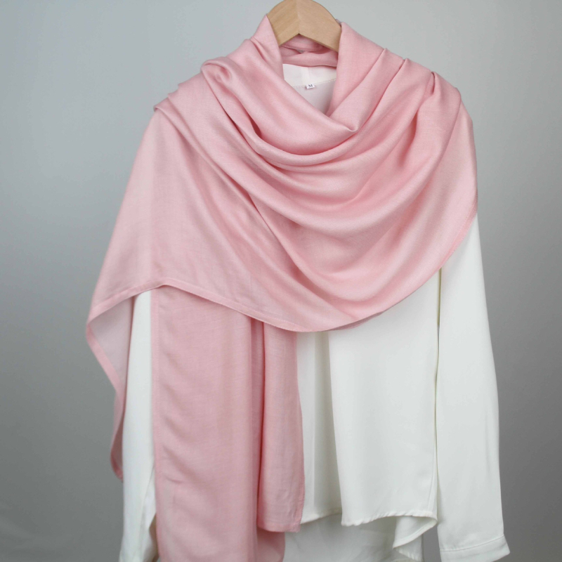 Ženski modalni šal jedne boje, 70×180 cm, lagano štiti od sunca, retro stil, 2025