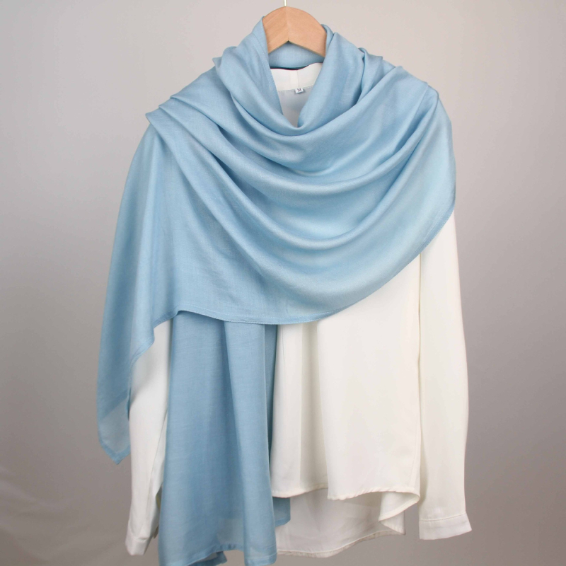 Ženski modalni šal jedne boje, 70×180 cm, lagano štiti od sunca, retro stil, 2025