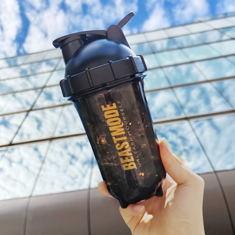 Fitnesz shaker pohár, hőálló fehérje shaker, tejshake keverő és vízkeverő, nyári használatra