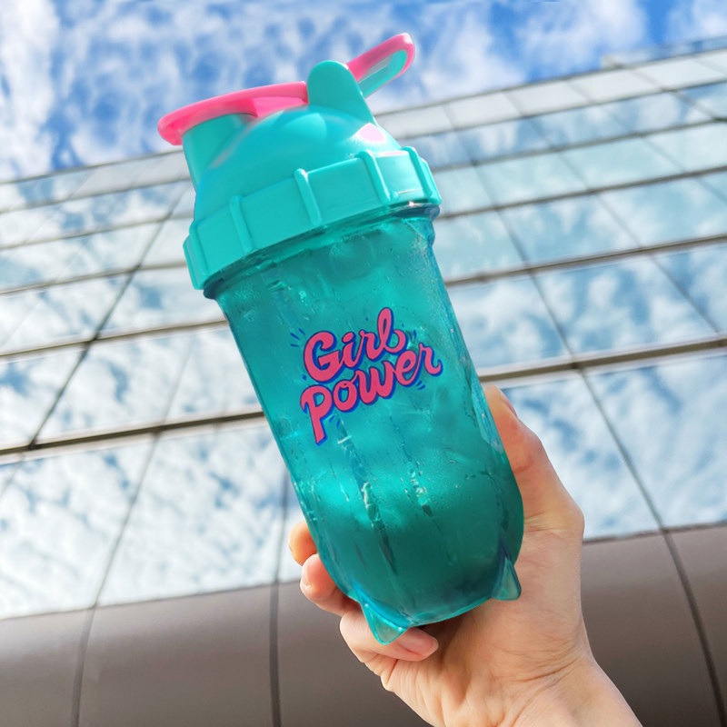 Fitnesz shaker pohár, hőálló fehérje shaker, tejshake keverő és vízkeverő, nyári használatra