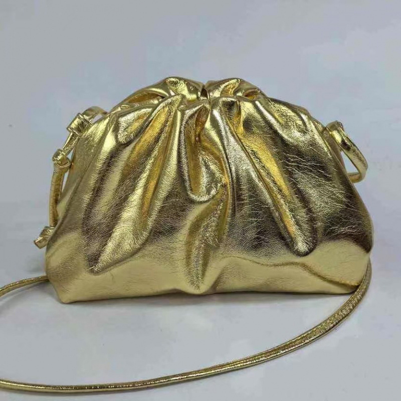 Ženska torba s dizajnom oblaka, francuski stil, plisirana dumpling torba, mekana PU koža, srednje veličine, clutch/ramena torba