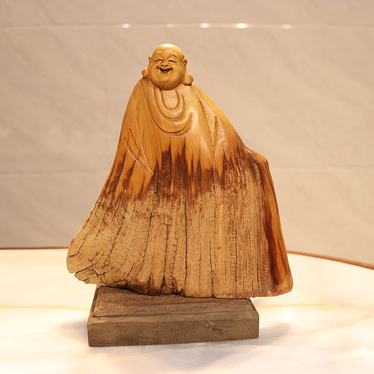 Thuja korijenova rezba s Bodhidharmom i Maitreya Budom, prirodna slobodna forma drvena dekoracija