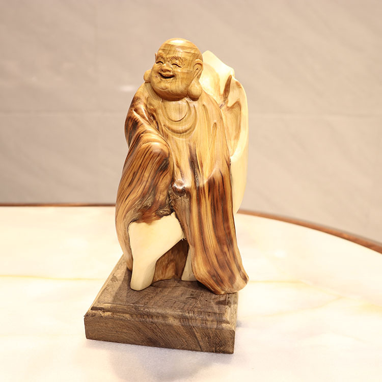 Thuja korijenova rezba s Bodhidharmom i Maitreya Budom, prirodna slobodna forma drvena dekoracija