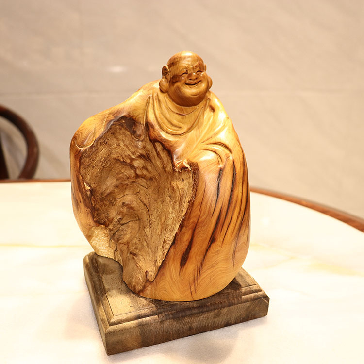 Thuja korijenova rezba s Bodhidharmom i Maitreya Budom, prirodna slobodna forma drvena dekoracija