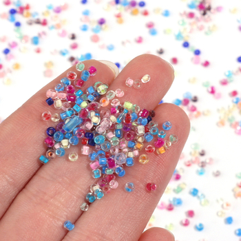 2 mm prozirne staklene perle s bojanim jezgrom, u vrećicama za DIY narukvice