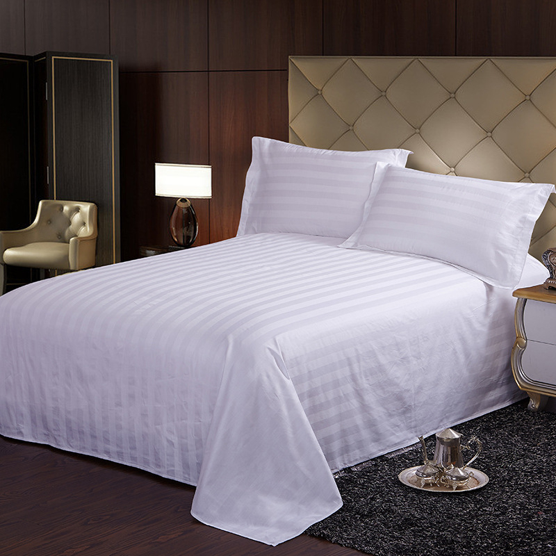 100% pamut, extrán sűrű ágynemű, fehér, 40 szálas satin csíkok, hoteltextil